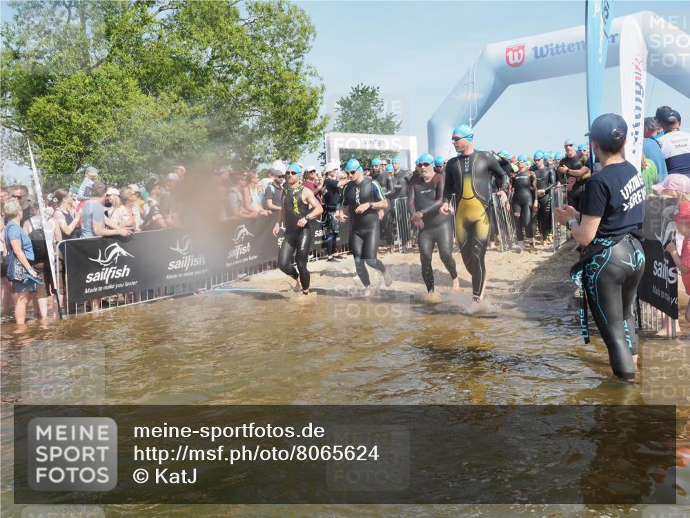 22.06.2025 - Viking Triathlon KatJ http://msf.ph/oto/8065624 22.06.2025 10:06:09 Schwimmen 39, 41, 84, 110, 144, 169, 191, 249, 266, 269, 325, 390, 440, 446, 460, 489, 508, 644 meine-sportfotos.de