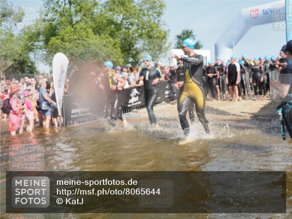 22.06.2025 - Viking Triathlon KatJ http://msf.ph/oto/8065644 22.06.2025 10:06:10 Schwimmen 39, 41, 60, 84, 110, 144, 191, 249, 266, 325, 390, 440, 446, 489, 508 meine-sportfotos.de