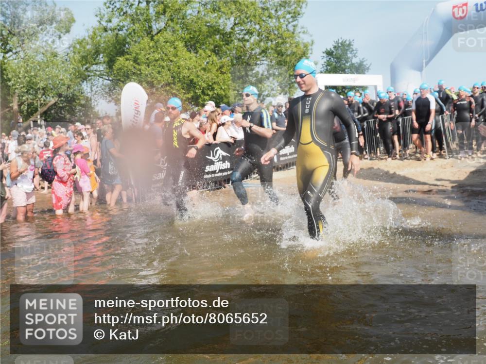 22.06.2025 - Viking Triathlon KatJ http://msf.ph/oto/8065652 22.06.2025 10:06:10 Schwimmen 39, 41, 60, 84, 110, 144, 191, 249, 266, 325, 390, 440, 446, 489, 508 meine-sportfotos.de