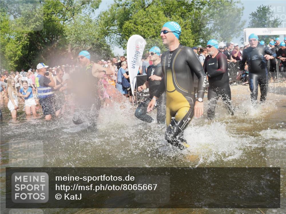 22.06.2025 - Viking Triathlon KatJ http://msf.ph/oto/8065667 22.06.2025 10:06:11 Schwimmen 39, 41, 60, 84, 110, 144, 191, 249, 266, 325, 390, 440, 446, 489, 508 meine-sportfotos.de