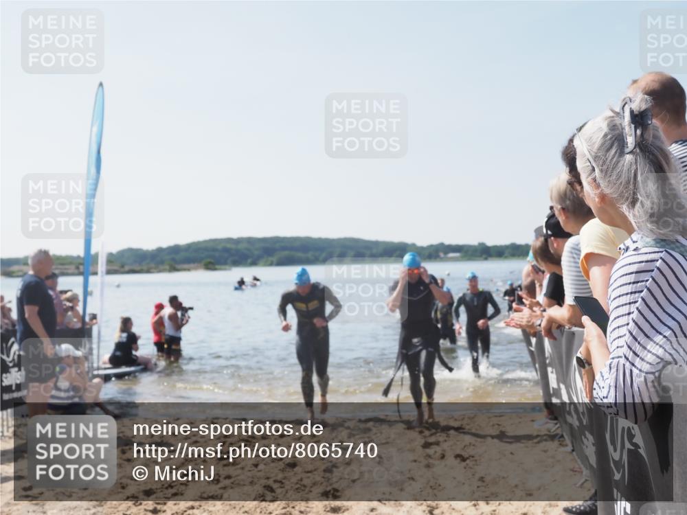 22.06.2025 - Viking Triathlon MichiJ http://msf.ph/oto/8065740 22.06.2025 10:31:57 Schwimmen 63, 87, 99, 124, 125, 193, 224, 226, 271, 435, 449, 464, 488, 507, 555, 658 meine-sportfotos.de