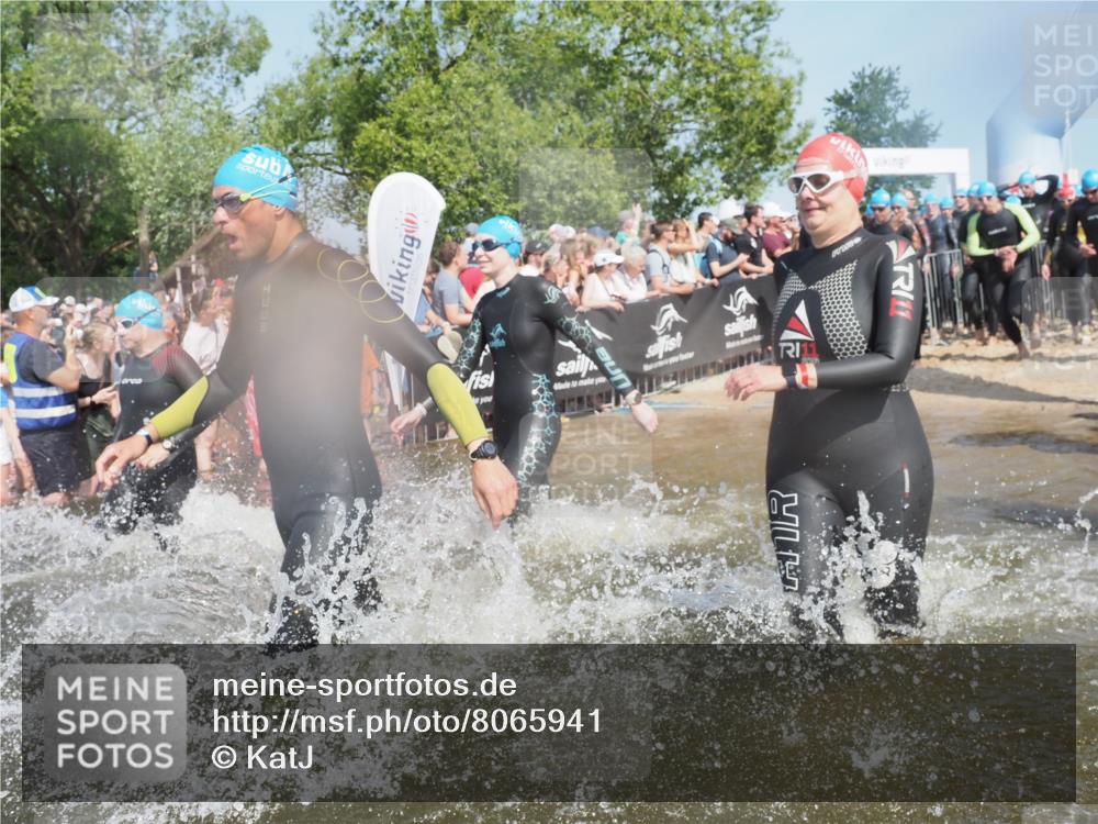 22.06.2025 - Viking Triathlon KatJ http://msf.ph/oto/8065941 22.06.2025 10:06:32 Schwimmen 18, 24, 36, 93, 109, 168, 186, 192, 205, 261, 298, 358, 376, 450, 606 meine-sportfotos.de