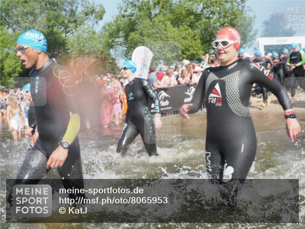 22.06.2025 - Viking Triathlon KatJ http://msf.ph/oto/8065953 22.06.2025 10:06:32 Schwimmen 18, 24, 36, 93, 109, 168, 186, 192, 205, 261, 298, 358, 376, 450, 606 meine-sportfotos.de