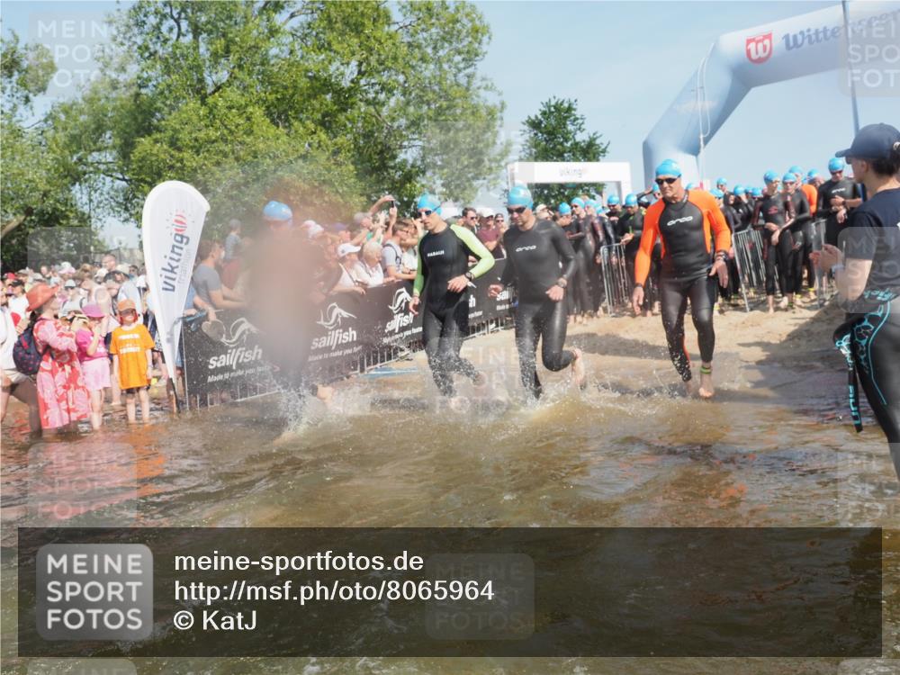 22.06.2025 - Viking Triathlon KatJ http://msf.ph/oto/8065964 22.06.2025 10:06:34 Schwimmen 36, 44, 93, 109, 168, 186, 192, 205, 261, 358, 376, 450, 606, 625 meine-sportfotos.de