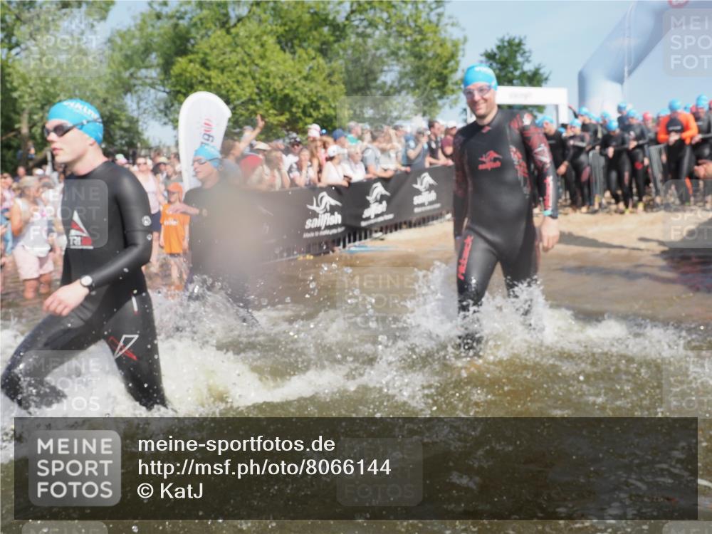 22.06.2025 - Viking Triathlon KatJ http://msf.ph/oto/8066144 22.06.2025 10:06:46 Schwimmen 44, 66, 74, 159, 165, 217, 219, 257, 282, 290, 318, 337, 501, 525, 625 meine-sportfotos.de