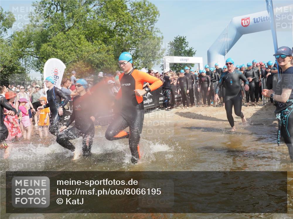 22.06.2025 - Viking Triathlon KatJ http://msf.ph/oto/8066195 22.06.2025 10:06:50 Schwimmen 66, 165, 183, 217, 257, 282, 290, 318, 321, 337, 468, 479, 501, 525, 533 meine-sportfotos.de