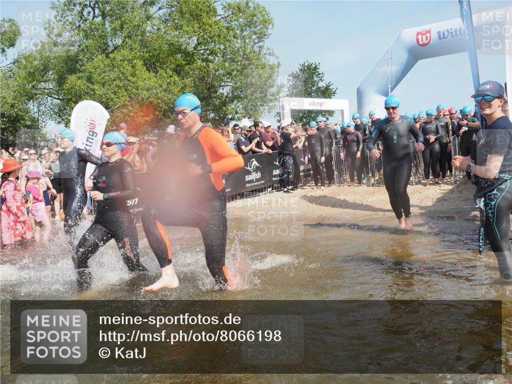 22.06.2025 - Viking Triathlon KatJ http://msf.ph/oto/8066198 22.06.2025 10:06:50 Schwimmen 66, 165, 183, 217, 257, 282, 290, 318, 321, 337, 468, 479, 501, 525, 533 meine-sportfotos.de