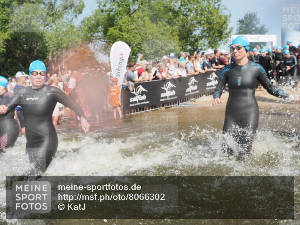 22.06.2025 - Viking Triathlon KatJ http://msf.ph/oto/8066302 22.06.2025 10:06:56 Schwimmen 66, 183, 244, 290, 318, 321, 337, 369, 467, 468, 479, 494, 498, 525, 533 meine-sportfotos.de