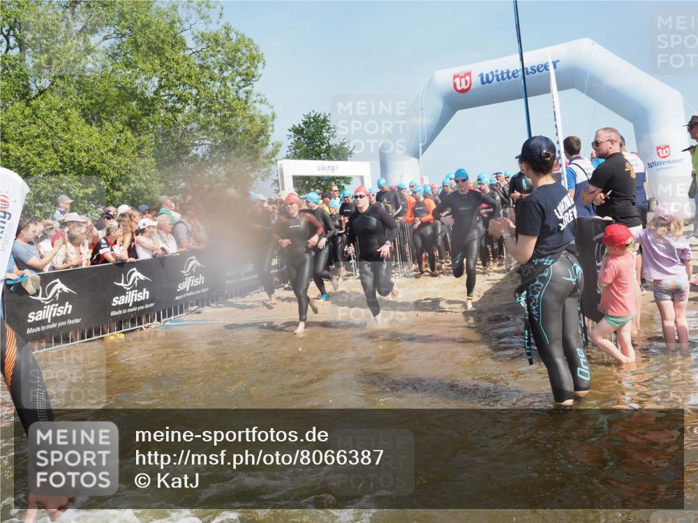 22.06.2025 - Viking Triathlon KatJ http://msf.ph/oto/8066387 22.06.2025 10:07:03 Schwimmen 64, 183, 244, 321, 328, 369, 431, 467, 468, 479, 494, 498, 533, 631, 649 meine-sportfotos.de