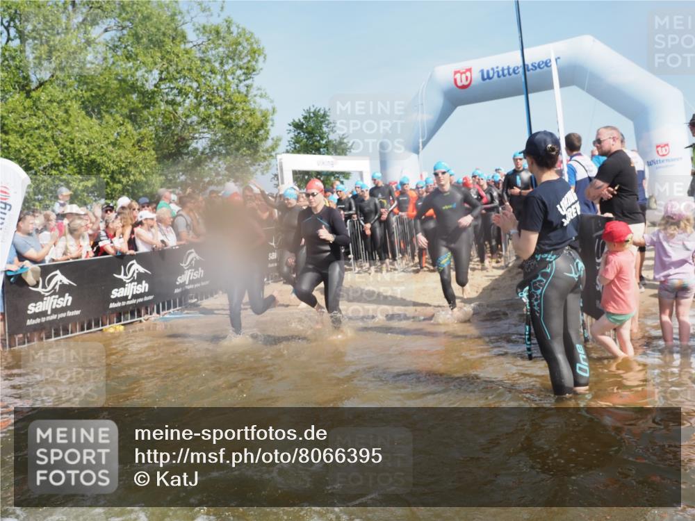 22.06.2025 - Viking Triathlon KatJ http://msf.ph/oto/8066395 22.06.2025 10:07:03 Schwimmen 64, 183, 244, 321, 328, 369, 431, 467, 468, 479, 494, 498, 533, 631, 649 meine-sportfotos.de