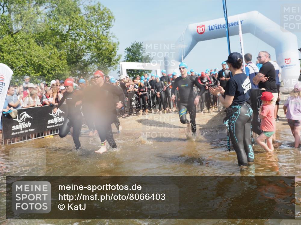 22.06.2025 - Viking Triathlon KatJ http://msf.ph/oto/8066403 22.06.2025 10:07:03 Schwimmen 64, 183, 244, 321, 328, 369, 431, 467, 468, 479, 494, 498, 533, 631, 649 meine-sportfotos.de