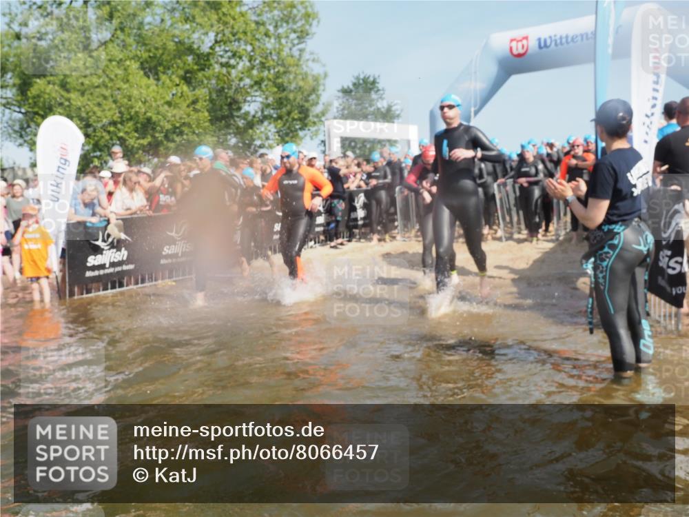 22.06.2025 - Viking Triathlon KatJ http://msf.ph/oto/8066457 22.06.2025 10:07:08 Schwimmen 64, 123, 190, 244, 328, 369, 402, 431, 467, 494, 498, 519, 607, 631, 649 meine-sportfotos.de