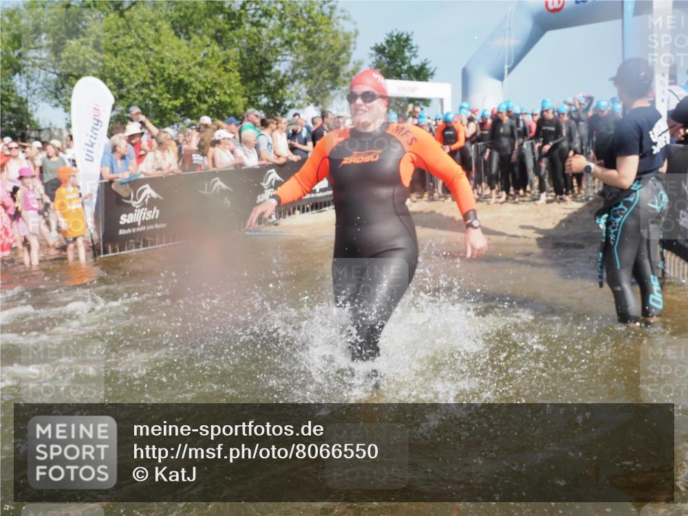 22.06.2025 - Viking Triathlon KatJ http://msf.ph/oto/8066550 22.06.2025 10:07:15 Schwimmen 123, 190, 201, 202, 223, 267, 273, 326, 333, 402, 425, 463, 519, 607, 637 meine-sportfotos.de