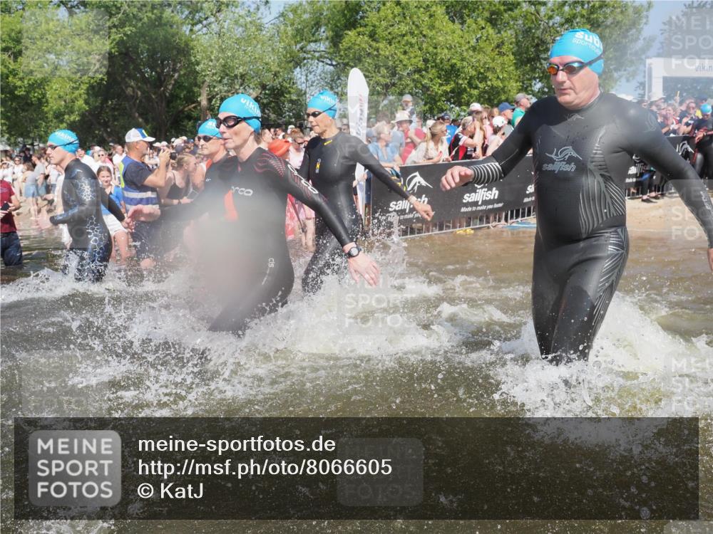 22.06.2025 - Viking Triathlon KatJ http://msf.ph/oto/8066605 22.06.2025 10:07:20 Schwimmen 155, 201, 202, 223, 256, 267, 273, 326, 333, 343, 421, 425, 463, 531, 637 meine-sportfotos.de