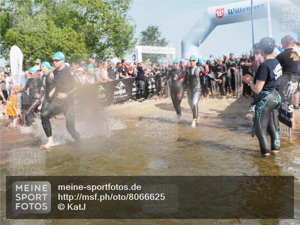 22.06.2025 - Viking Triathlon KatJ http://msf.ph/oto/8066625 22.06.2025 10:07:22 Schwimmen 155, 201, 202, 223, 256, 267, 273, 326, 333, 343, 421, 425, 463, 531, 637 meine-sportfotos.de