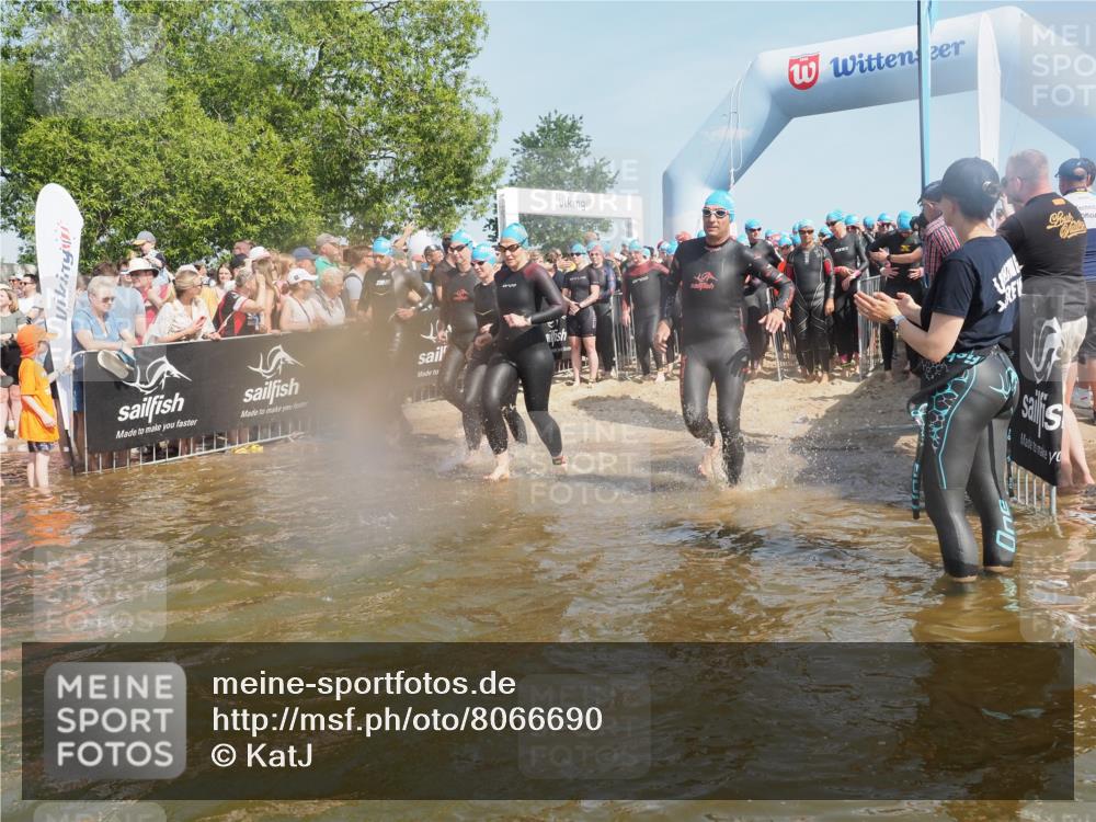 22.06.2025 - Viking Triathlon KatJ http://msf.ph/oto/8066690 22.06.2025 10:07:28 Schwimmen 155, 213, 235, 256, 267, 273, 317, 333, 342, 343, 353, 421, 425, 531 meine-sportfotos.de