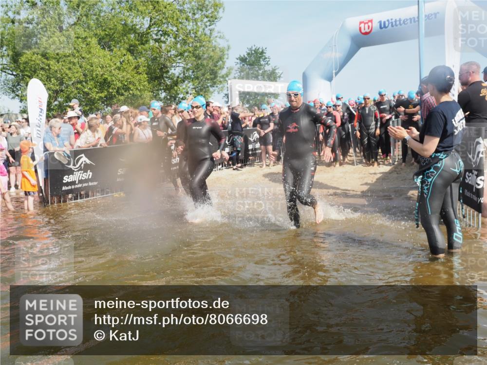 22.06.2025 - Viking Triathlon KatJ http://msf.ph/oto/8066698 22.06.2025 10:07:28 Schwimmen 155, 213, 235, 256, 267, 273, 317, 333, 342, 343, 353, 421, 425, 531 meine-sportfotos.de