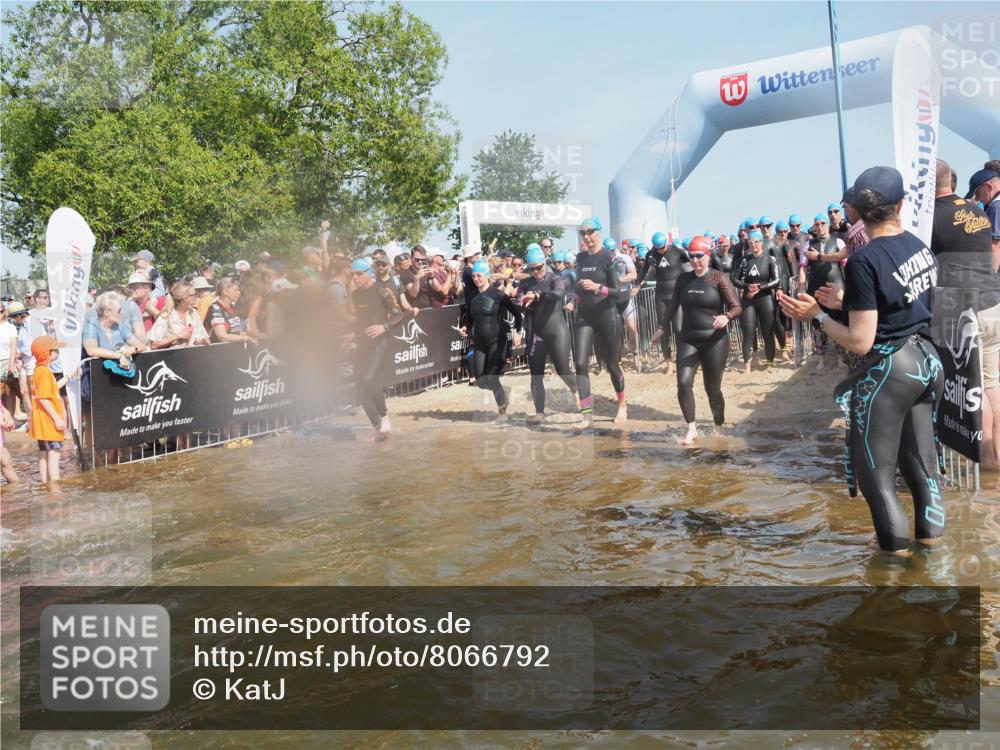 22.06.2025 - Viking Triathlon KatJ http://msf.ph/oto/8066792 22.06.2025 10:07:38 Schwimmen 16, 23, 121, 143, 213, 270, 285, 342, 353, 363, 436, 476, 484, 547, 615, 621 meine-sportfotos.de