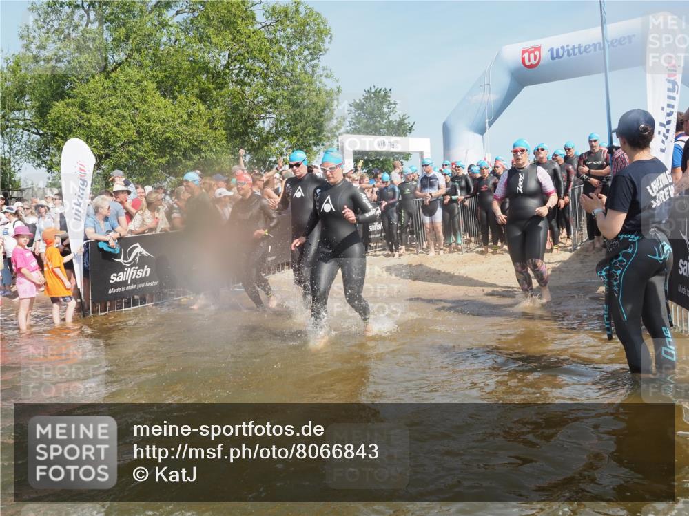 22.06.2025 - Viking Triathlon KatJ http://msf.ph/oto/8066843 22.06.2025 10:07:43 Schwimmen 16, 23, 102, 121, 143, 263, 270, 285, 363, 372, 436, 476, 477, 484, 503, 547, 615, 621, 624 meine-sportfotos.de
