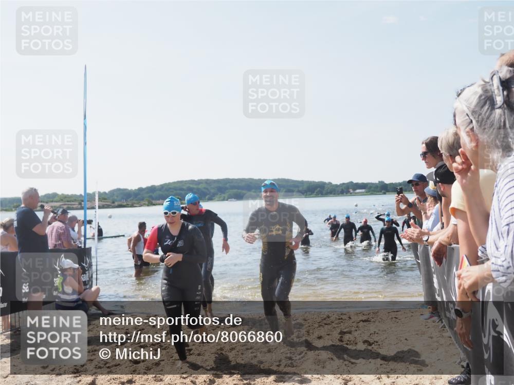 22.06.2025 - Viking Triathlon MichiJ http://msf.ph/oto/8066860 22.06.2025 10:35:35 Schwimmen 20, 47, 62, 107, 127, 134, 154, 320, 395, 415, 482, 602 meine-sportfotos.de