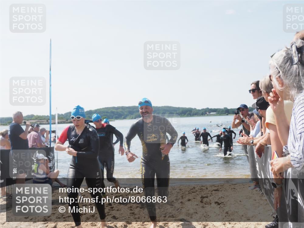 22.06.2025 - Viking Triathlon MichiJ http://msf.ph/oto/8066863 22.06.2025 10:35:36 Schwimmen 20, 47, 62, 107, 127, 134, 154, 320, 395, 415, 482, 602 meine-sportfotos.de