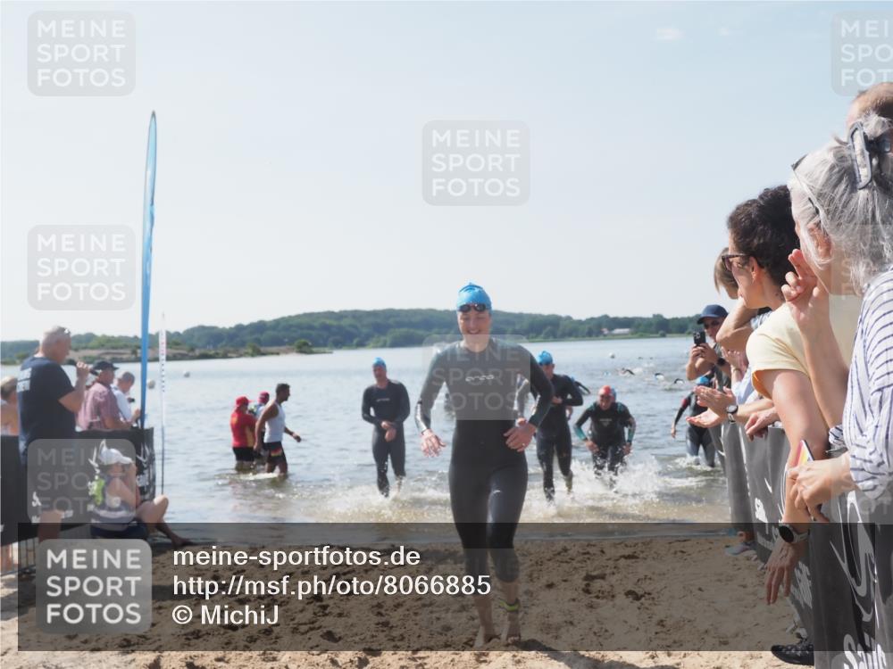 22.06.2025 - Viking Triathlon MichiJ http://msf.ph/oto/8066885 22.06.2025 10:35:43 Schwimmen 20, 47, 62, 127, 134, 154, 415, 552, 602 meine-sportfotos.de
