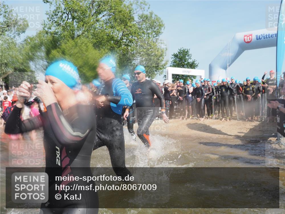 22.06.2025 - Viking Triathlon KatJ http://msf.ph/oto/8067009 22.06.2025 10:08:09 Schwimmen 51, 106, 116, 206, 225, 268, 378, 403, 406, 410, 422, 466, 480, 543, 638 meine-sportfotos.de