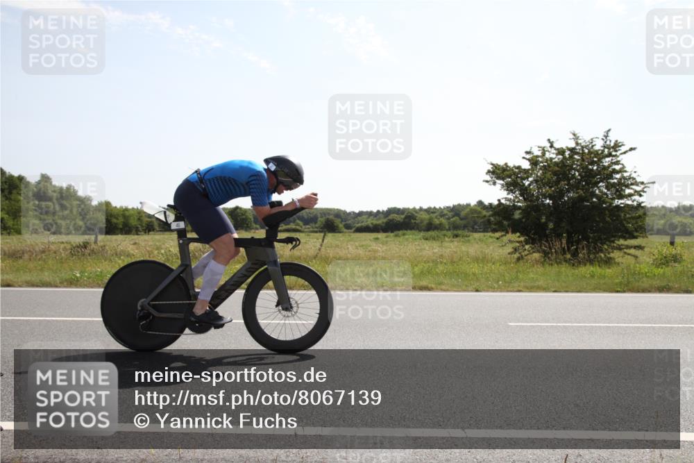 22.06.2025 - Viking Triathlon Yannick Fuchs http://msf.ph/oto/8067139 22.06.2025 11:08:19 Radfahren 6, 45, 65, 244 meine-sportfotos.de