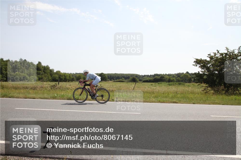 22.06.2025 - Viking Triathlon Yannick Fuchs http://msf.ph/oto/8067145 22.06.2025 11:08:30 Radfahren 282, 465, 514, 653 meine-sportfotos.de