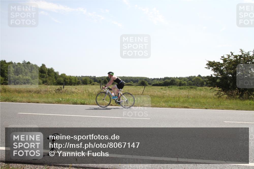 22.06.2025 - Viking Triathlon Yannick Fuchs http://msf.ph/oto/8067147 22.06.2025 11:08:35 Radfahren 282, 465 meine-sportfotos.de