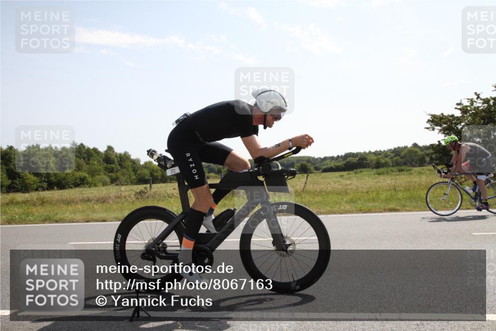 22.06.2025 - Viking Triathlon Yannick Fuchs http://msf.ph/oto/8067163 22.06.2025 11:09:12 Radfahren 15, 66, 159, 186, 272, 327, 447, 627 meine-sportfotos.de