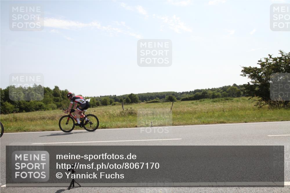 22.06.2025 - Viking Triathlon Yannick Fuchs http://msf.ph/oto/8067170 22.06.2025 11:09:19 Radfahren 199, 343, 621 meine-sportfotos.de