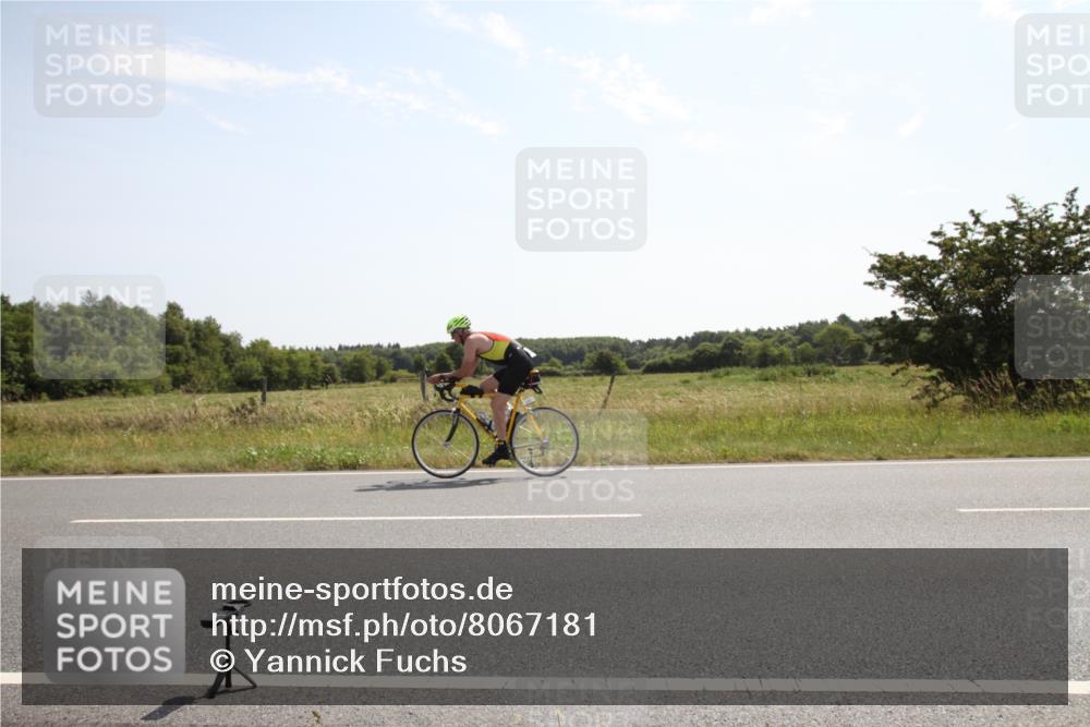 22.06.2025 - Viking Triathlon Yannick Fuchs http://msf.ph/oto/8067181 22.06.2025 11:09:37 Radfahren 145, 176, 368, 423 meine-sportfotos.de