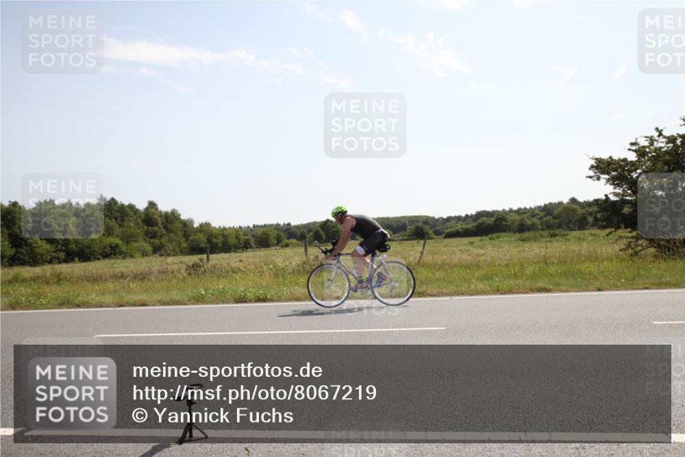 22.06.2025 - Viking Triathlon Yannick Fuchs http://msf.ph/oto/8067219 22.06.2025 11:09:12 Radfahren 15, 66, 159, 186, 272, 327, 447, 627 meine-sportfotos.de