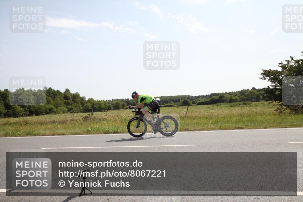 22.06.2025 - Viking Triathlon Yannick Fuchs http://msf.ph/oto/8067221 22.06.2025 11:09:14 Radfahren 15, 66, 159, 186, 199, 272, 447, 621 meine-sportfotos.de