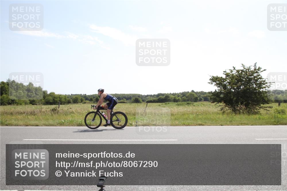 22.06.2025 - Viking Triathlon Yannick Fuchs http://msf.ph/oto/8067290 22.06.2025 11:12:38 Radfahren 531 meine-sportfotos.de