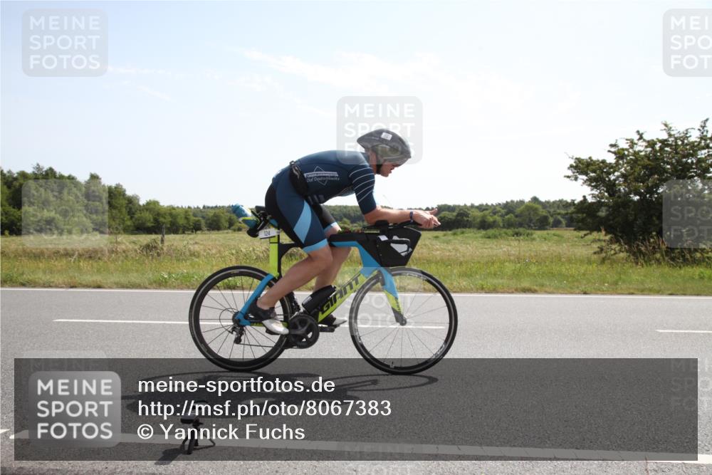 22.06.2025 - Viking Triathlon Yannick Fuchs http://msf.ph/oto/8067383 22.06.2025 11:17:00 Radfahren 69, 98, 124, 471, 478 meine-sportfotos.de