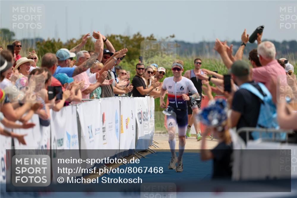 22.06.2025 - Viking Triathlon Michael Strokosch http://msf.ph/oto/8067468 22.06.2025 13:47:01 Ziel 4 meine-sportfotos.de