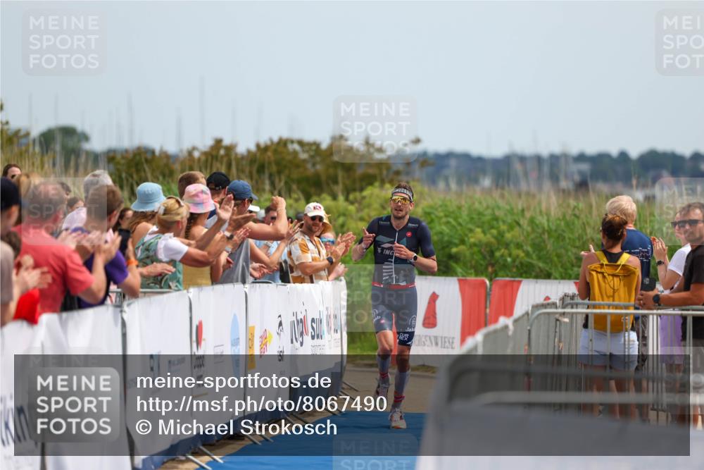 22.06.2025 - Viking Triathlon Michael Strokosch http://msf.ph/oto/8067490 22.06.2025 14:03:20 Ziel  meine-sportfotos.de