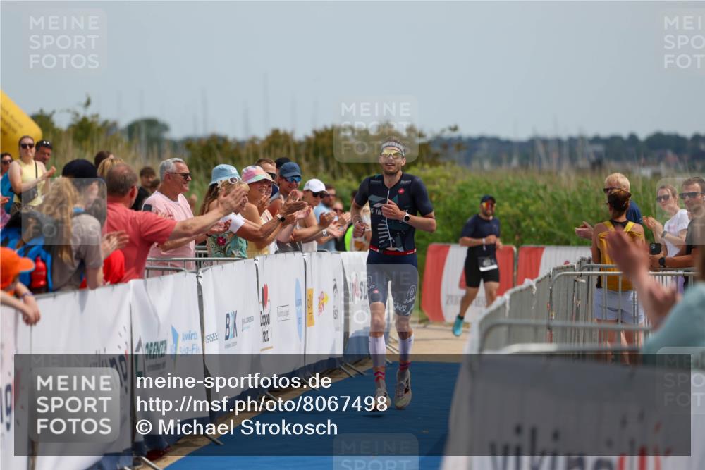 22.06.2025 - Viking Triathlon Michael Strokosch http://msf.ph/oto/8067498 22.06.2025 14:03:22 Ziel 557 meine-sportfotos.de
