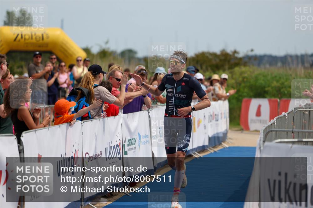 22.06.2025 - Viking Triathlon Michael Strokosch http://msf.ph/oto/8067511 22.06.2025 14:03:23 Ziel 557 meine-sportfotos.de