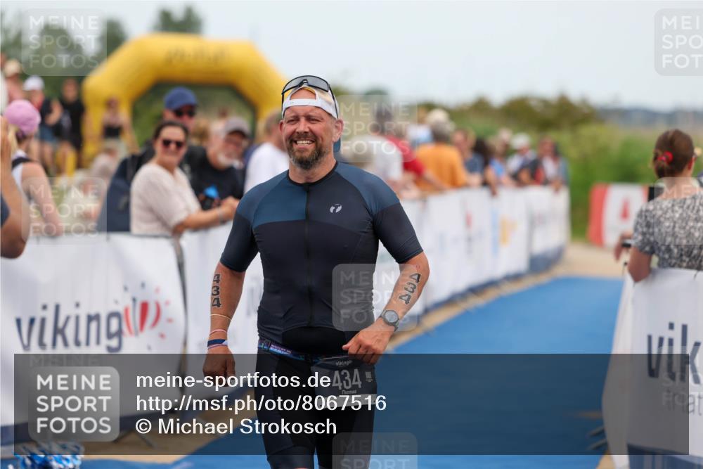22.06.2025 - Viking Triathlon Michael Strokosch http://msf.ph/oto/8067516 22.06.2025 15:02:26 Ziel 434 meine-sportfotos.de