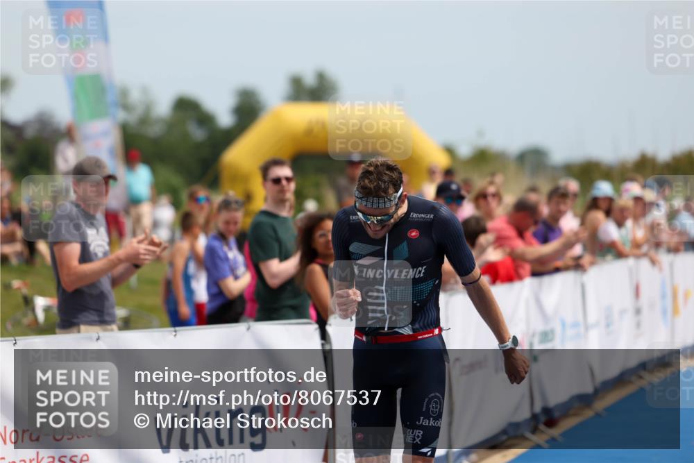 22.06.2025 - Viking Triathlon Michael Strokosch http://msf.ph/oto/8067537 22.06.2025 14:03:26 Ziel 557 meine-sportfotos.de