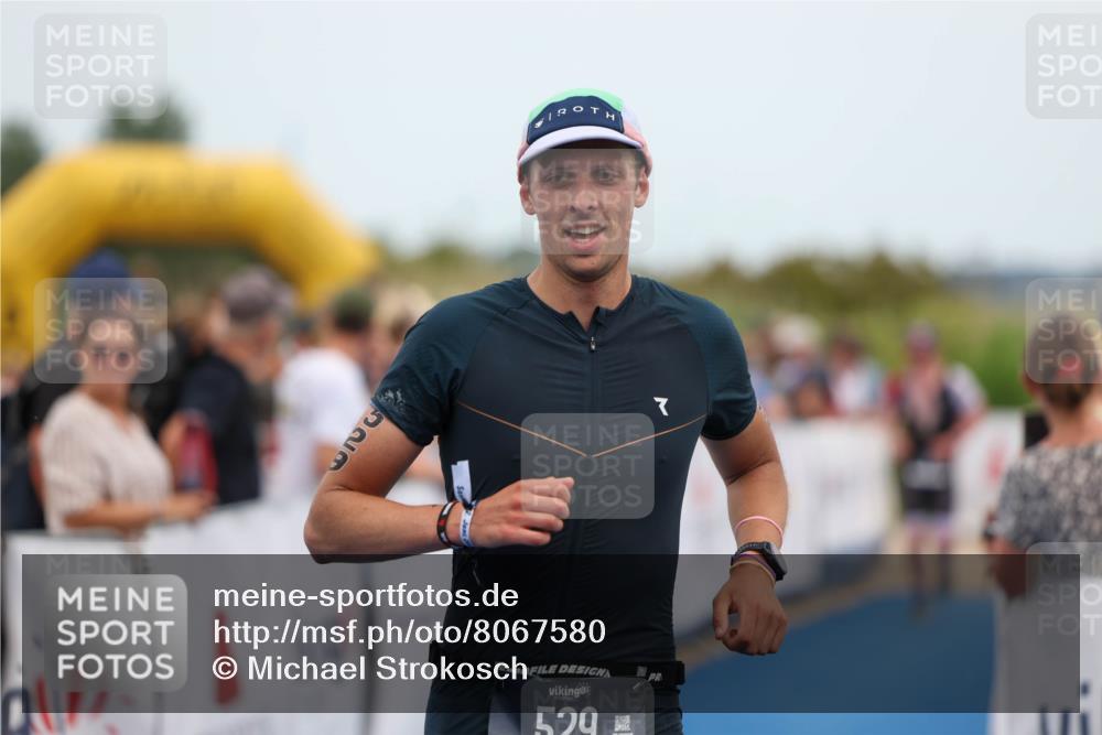 22.06.2025 - Viking Triathlon Michael Strokosch http://msf.ph/oto/8067580 22.06.2025 15:02:46 Ziel 127, 529 meine-sportfotos.de
