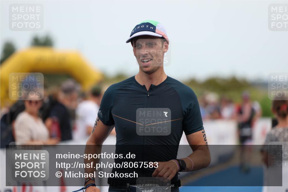 22.06.2025 - Viking Triathlon Michael Strokosch http://msf.ph/oto/8067583 22.06.2025 15:02:46 Ziel 127, 529 meine-sportfotos.de