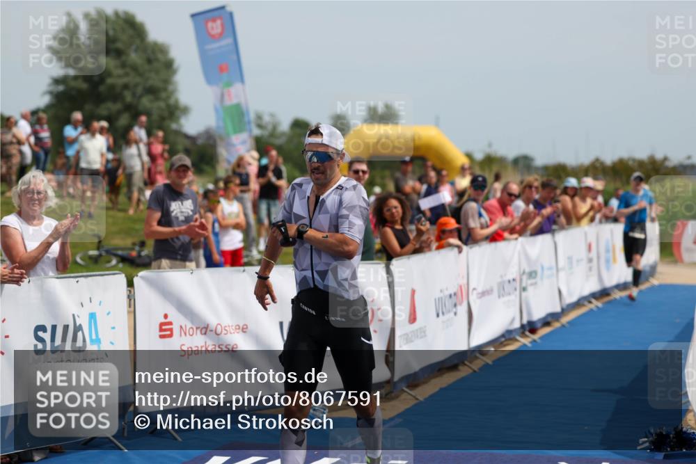 22.06.2025 - Viking Triathlon Michael Strokosch http://msf.ph/oto/8067591 22.06.2025 14:04:18 Ziel 1, 414 meine-sportfotos.de