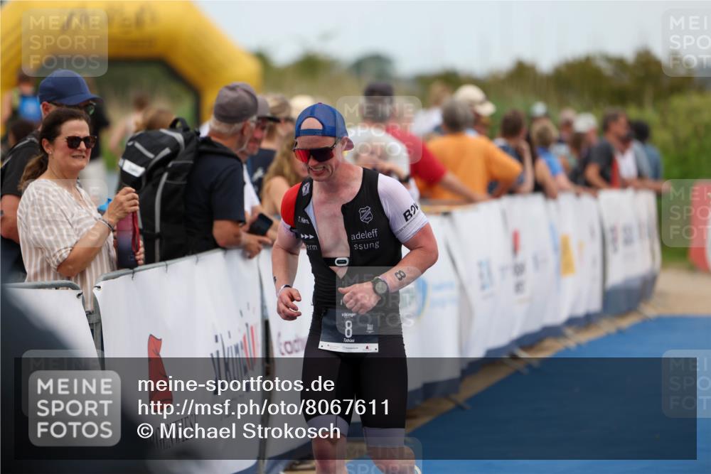 22.06.2025 - Viking Triathlon Michael Strokosch http://msf.ph/oto/8067611 22.06.2025 15:02:51 Ziel 8 meine-sportfotos.de