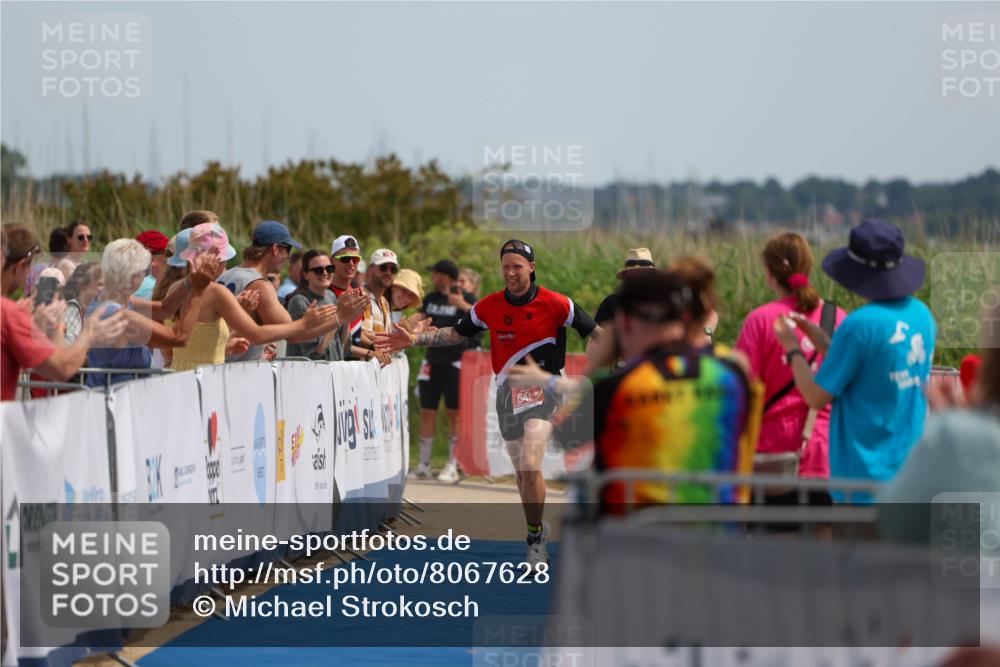 22.06.2025 - Viking Triathlon Michael Strokosch http://msf.ph/oto/8067628 22.06.2025 14:09:42 Ziel 641 meine-sportfotos.de
