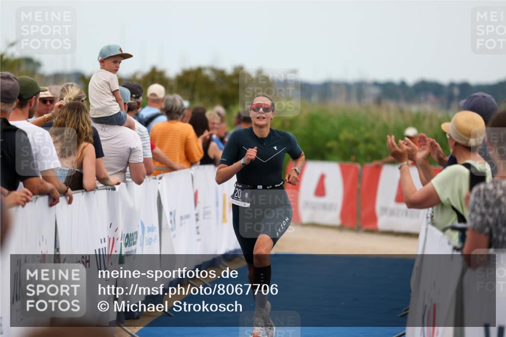 22.06.2025 - Viking Triathlon Michael Strokosch http://msf.ph/oto/8067706 22.06.2025 15:04:01 Ziel 20 meine-sportfotos.de