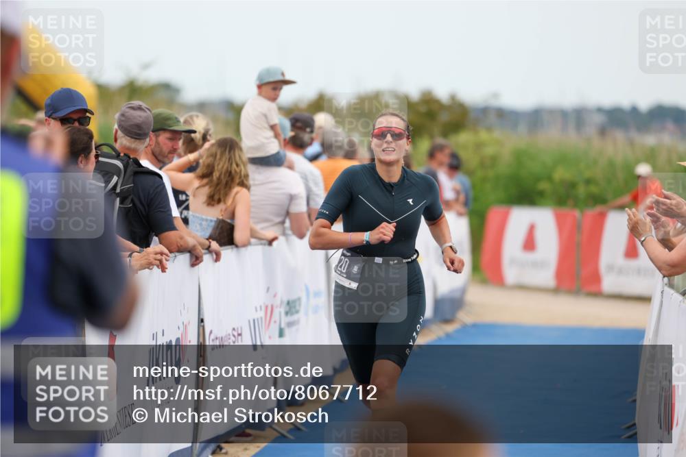 22.06.2025 - Viking Triathlon Michael Strokosch http://msf.ph/oto/8067712 22.06.2025 15:04:02 Ziel 20 meine-sportfotos.de